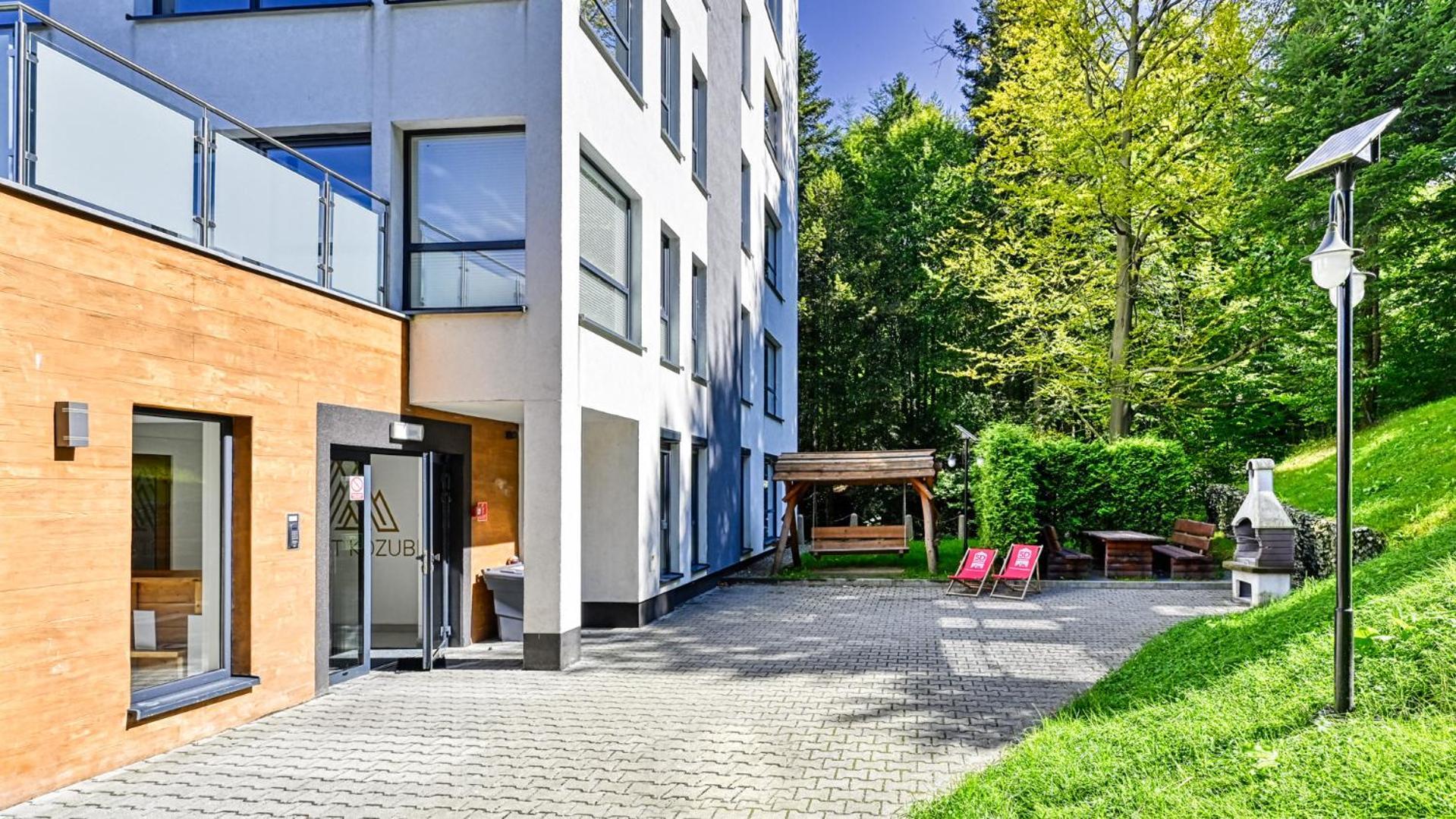 Apartament Spa 10 Resort Kozubnik Blisko Szczyrk - 5D Apartments Porąbka Εξωτερικό φωτογραφία